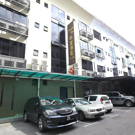 Oyo 90136 Jumbo Inn Kuching Zewnętrze zdjęcie