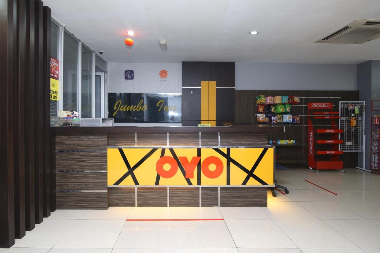 Oyo 90136 Jumbo Inn Kuching Zewnętrze zdjęcie
